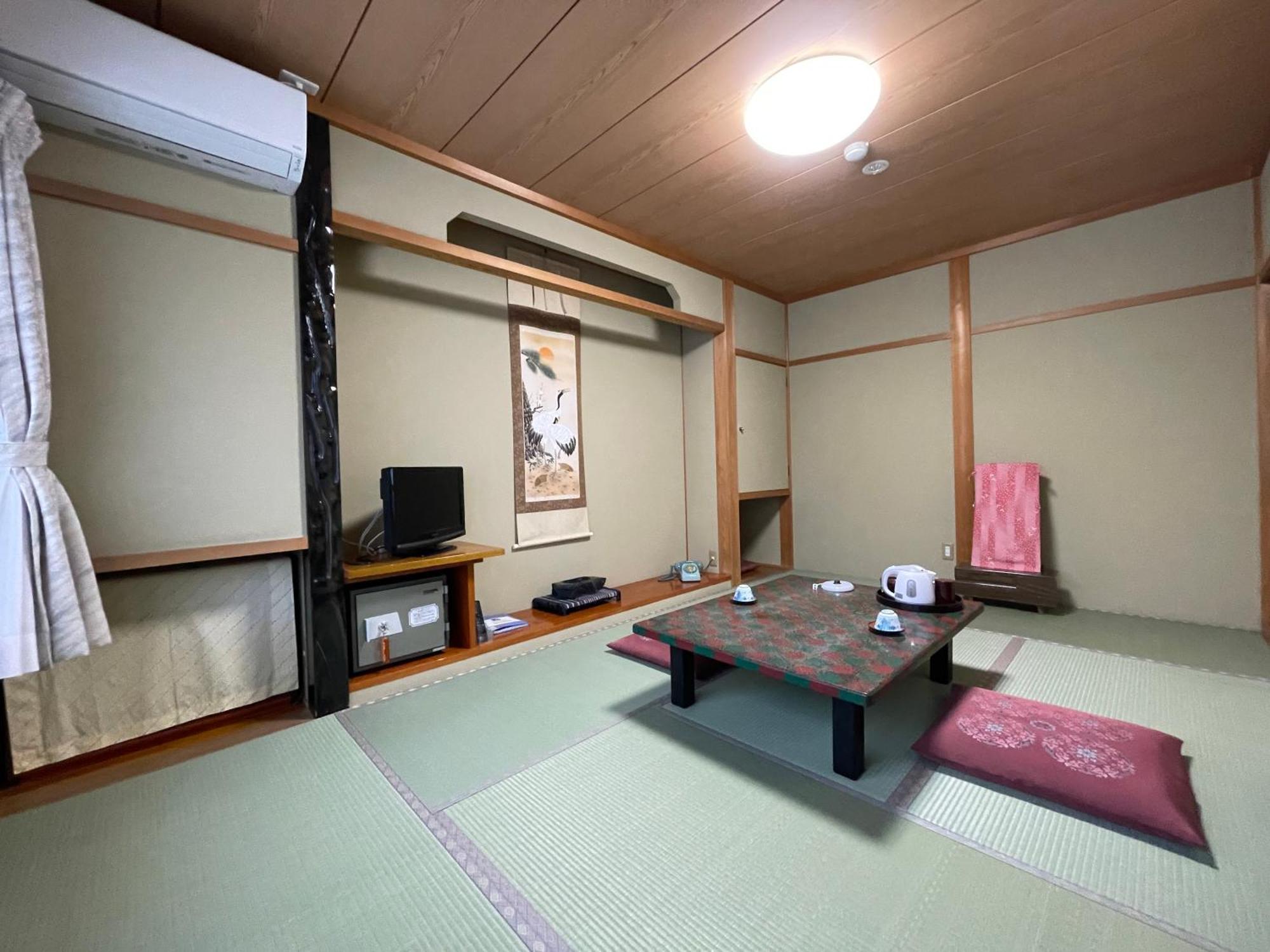 Hotel Suisensou Takayama  Zewnętrze zdjęcie