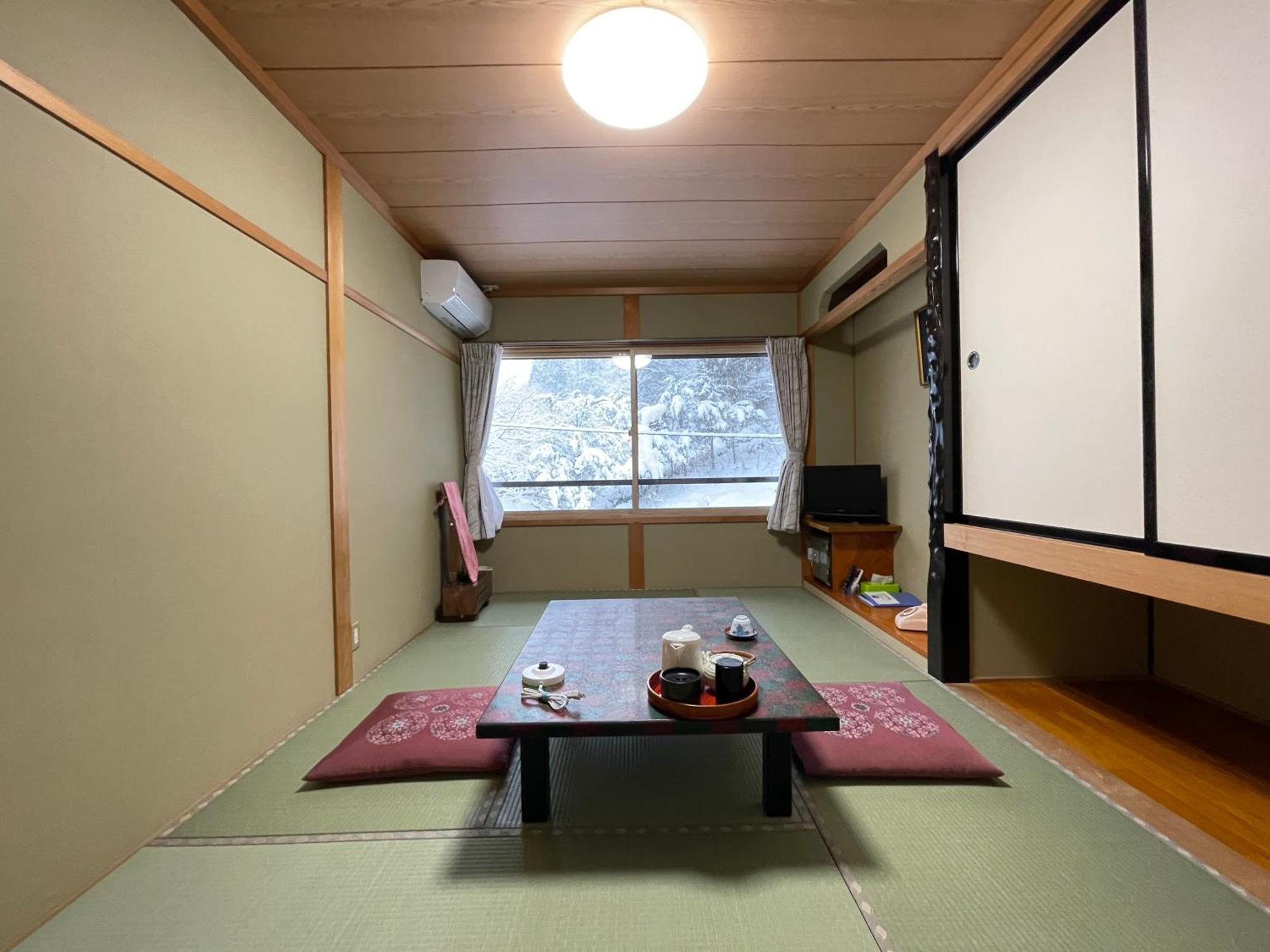 Hotel Suisensou Takayama  Zewnętrze zdjęcie