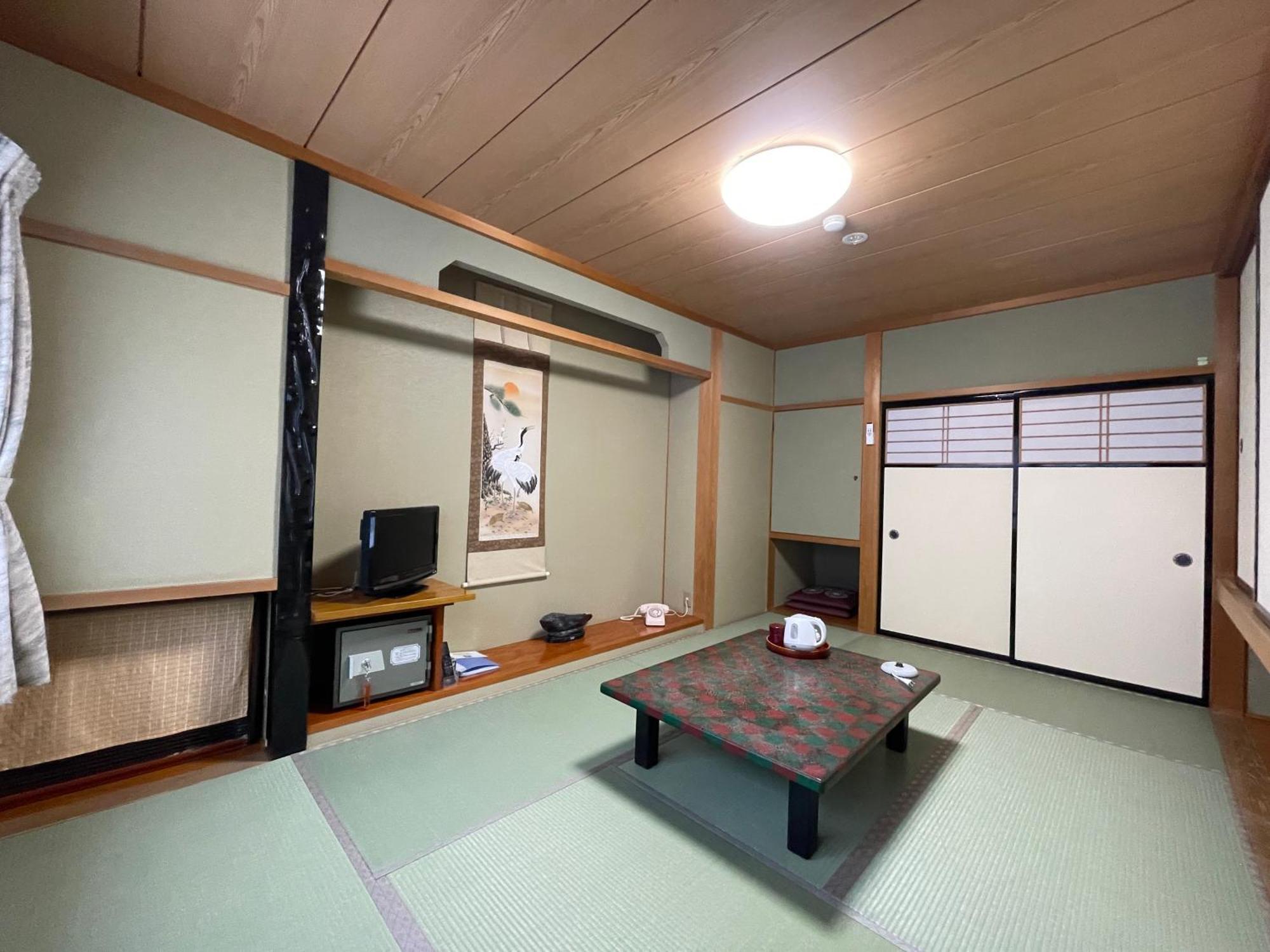 Hotel Suisensou Takayama  Zewnętrze zdjęcie