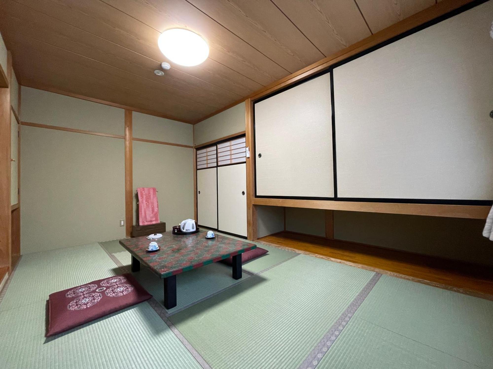 Hotel Suisensou Takayama  Zewnętrze zdjęcie