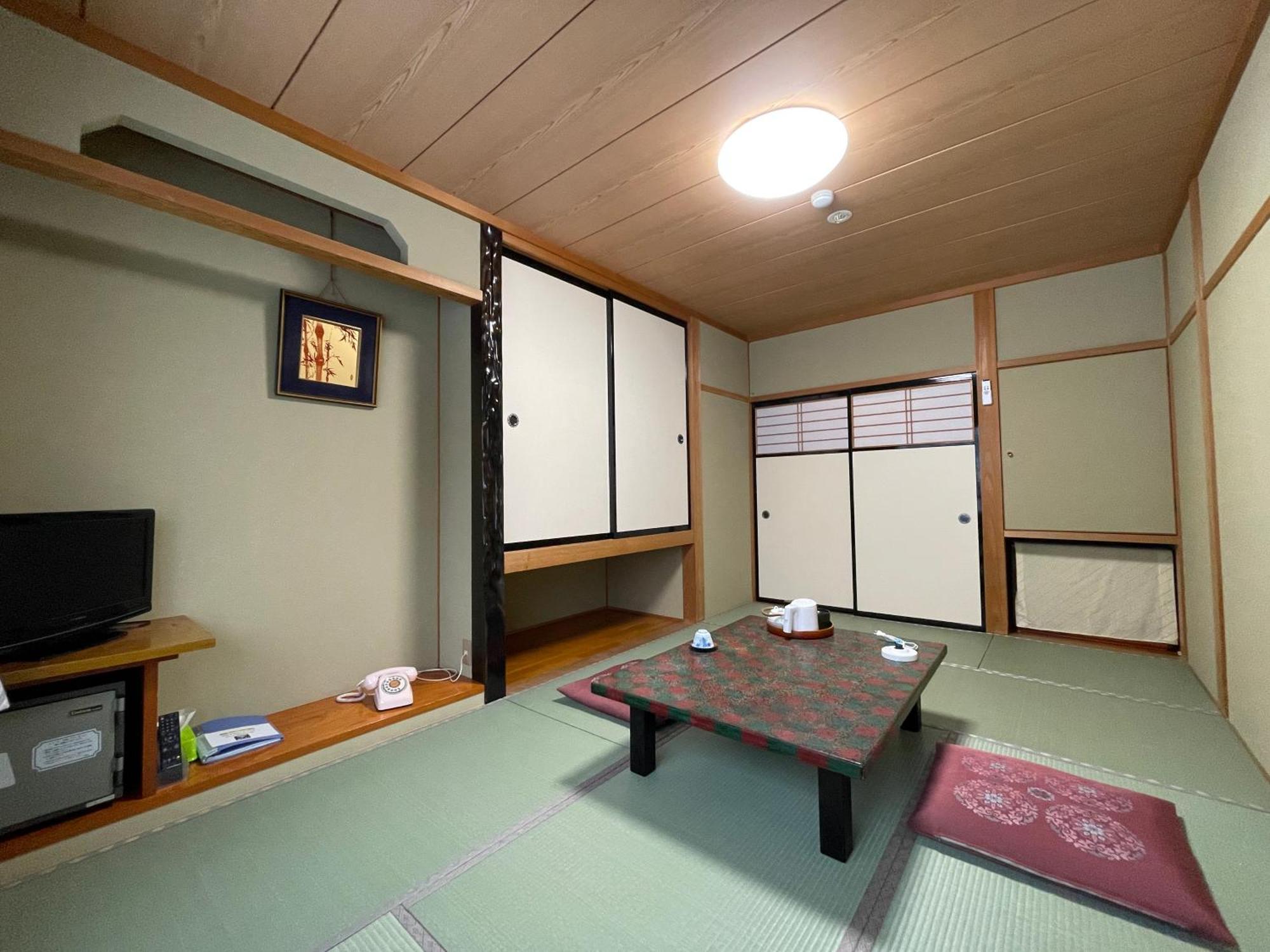 Hotel Suisensou Takayama  Zewnętrze zdjęcie