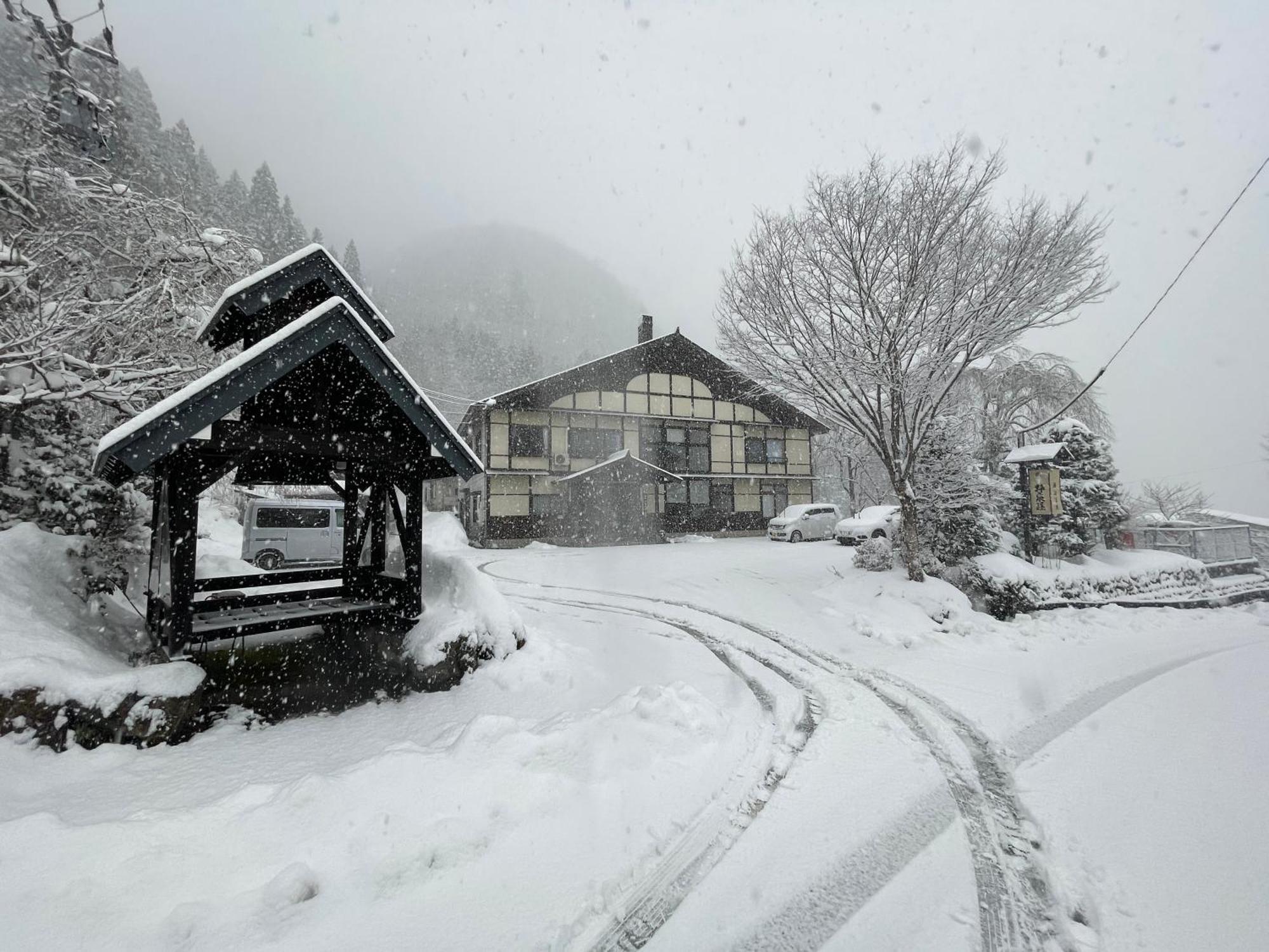 Hotel Suisensou Takayama  Zewnętrze zdjęcie